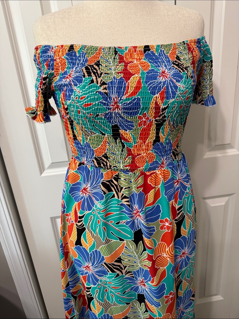 Cupshe Multicolor Tropical Midi Dress, Off or on shoulder - Picture 8 of 8